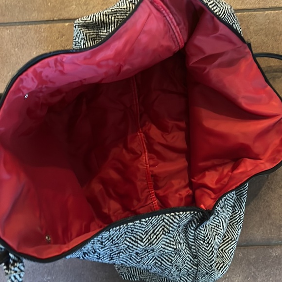 Two’s Company tote bag with pouch - Picture 4 of 10